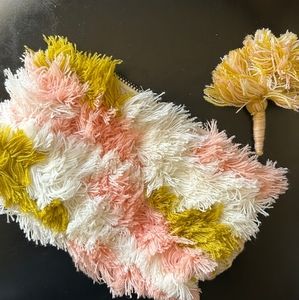 Universal Thread Clutch NWOT